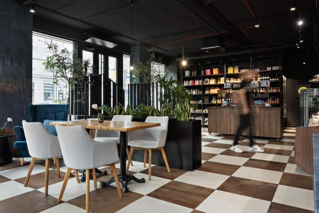 Luxury Spa City Center Apartments, Pool & Sauna & Gym & Self Check In 24 H & Free Parking Cracovie Extérieur photo